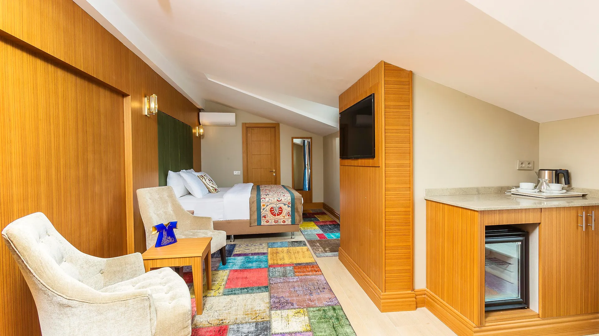 Obelisk Hotel & Suites Istambul 4*,