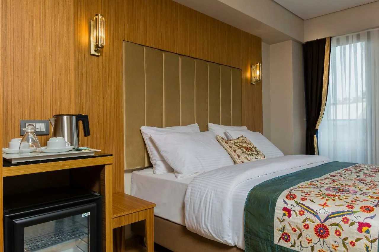 Obelisk Hotel & Suites Istambul 4*,