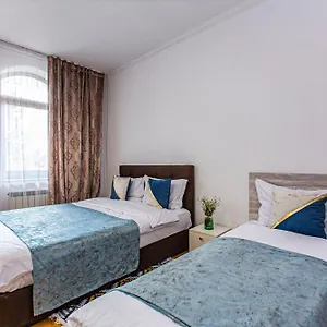 five-villas.hotels-of-almaty.com/