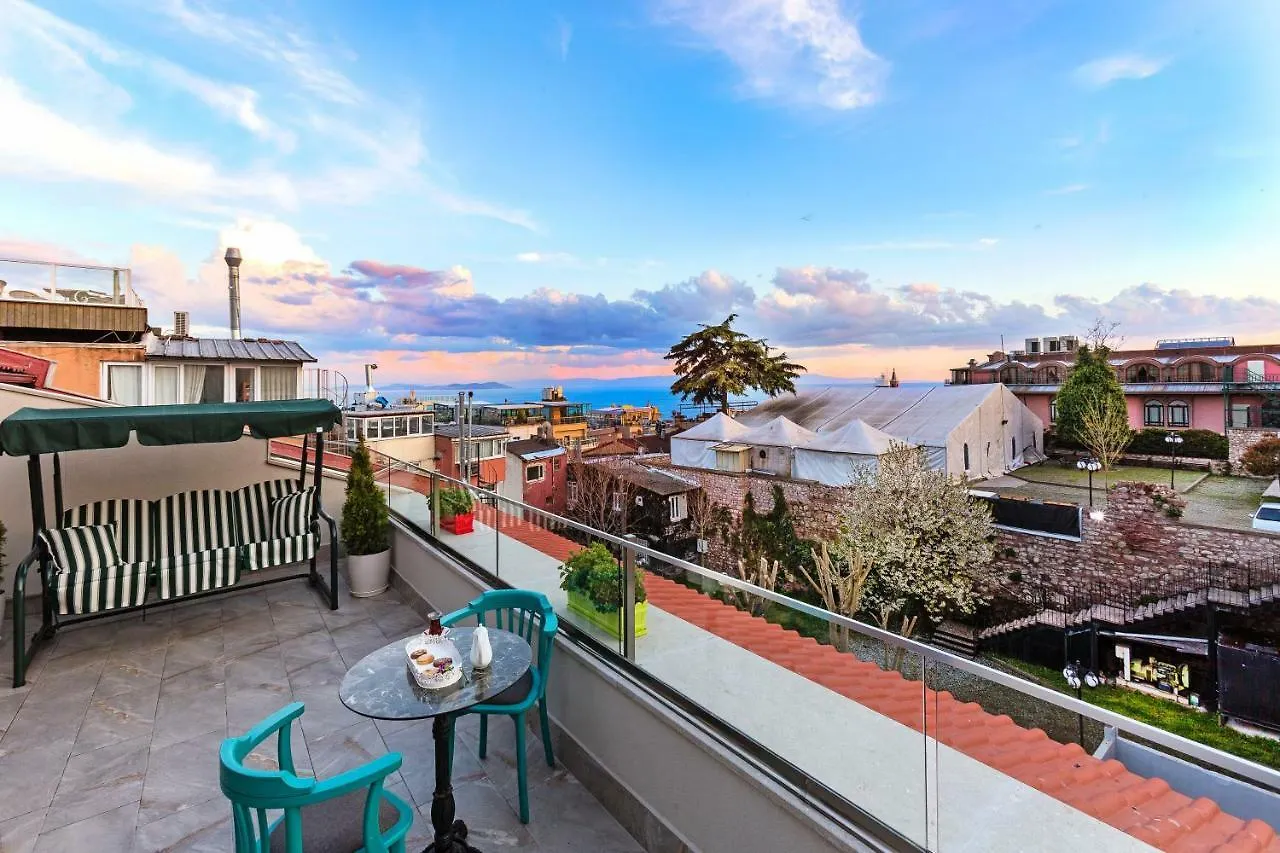 Obelisk Hotel & Suites İstanbul 4*,